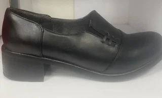 کفش طبی زنانه شهرام طب کد 2058
